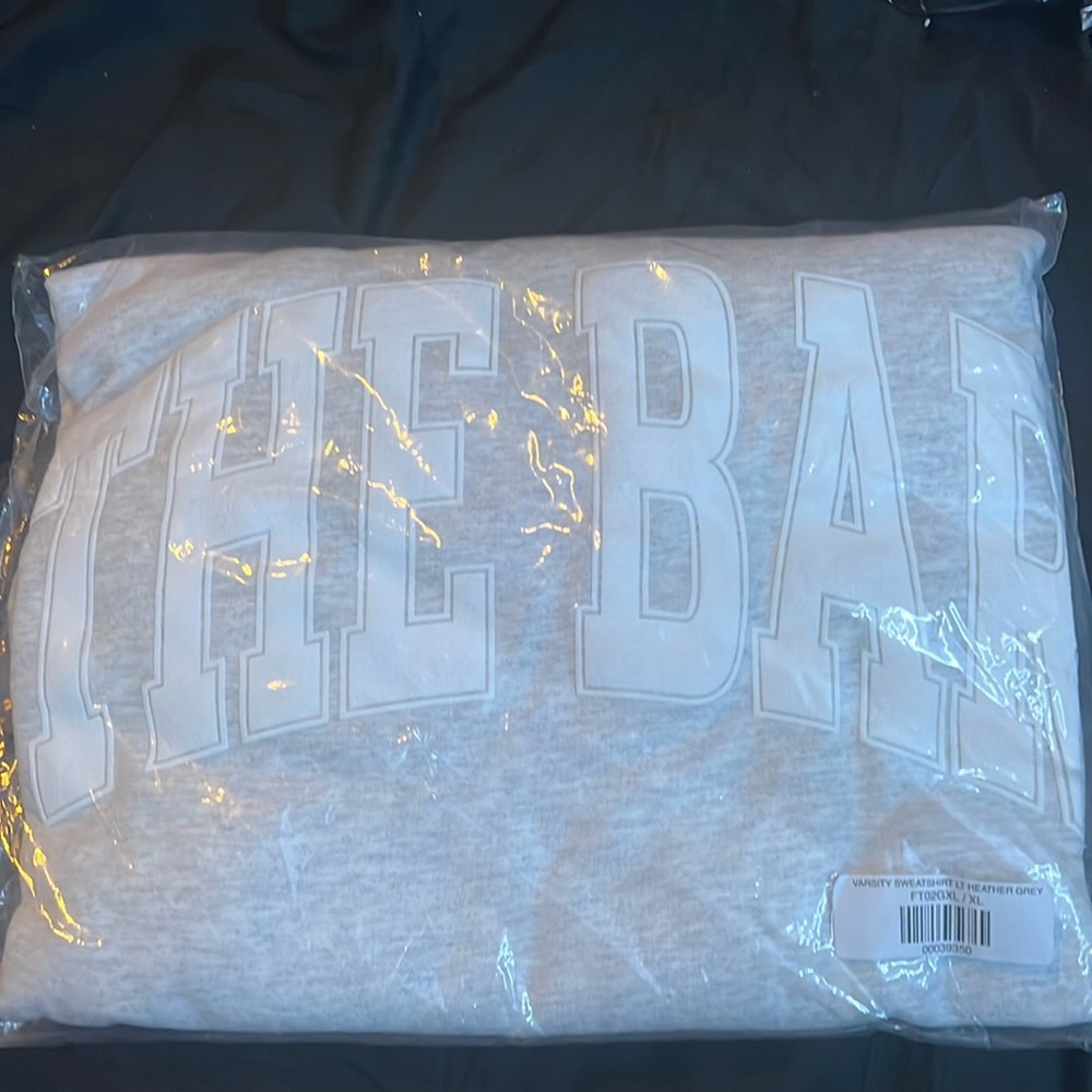 The Bar Varsity sweatshirt LT Heather Grey in XL
